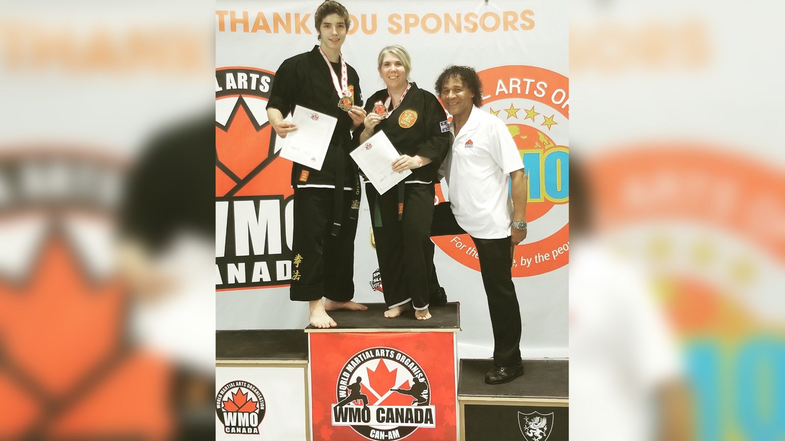 France et Marc-Olivier avec Sensei Danny Griffith lors de la qualification