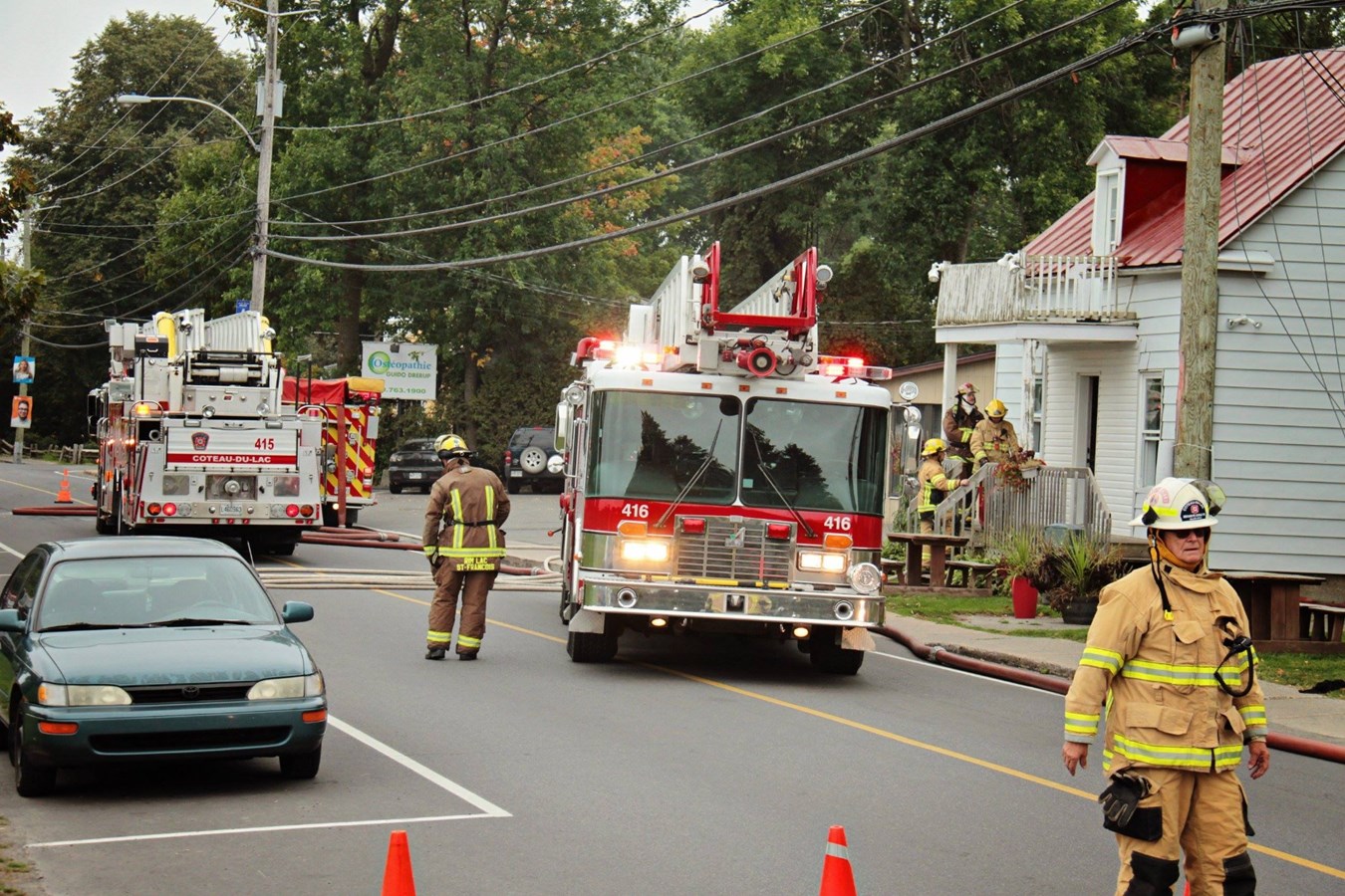 Un feu de frigo au bar laitier de Coteau-du-Lac