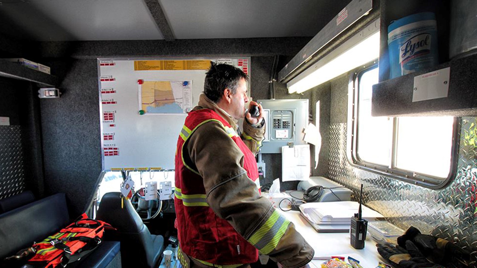 Le directeur du Service de sécurité incendie de Saint-Polycarpe, Michel Bélanger, a supervisé la trentaine de pompiers lors de l'intervention de ce matin.