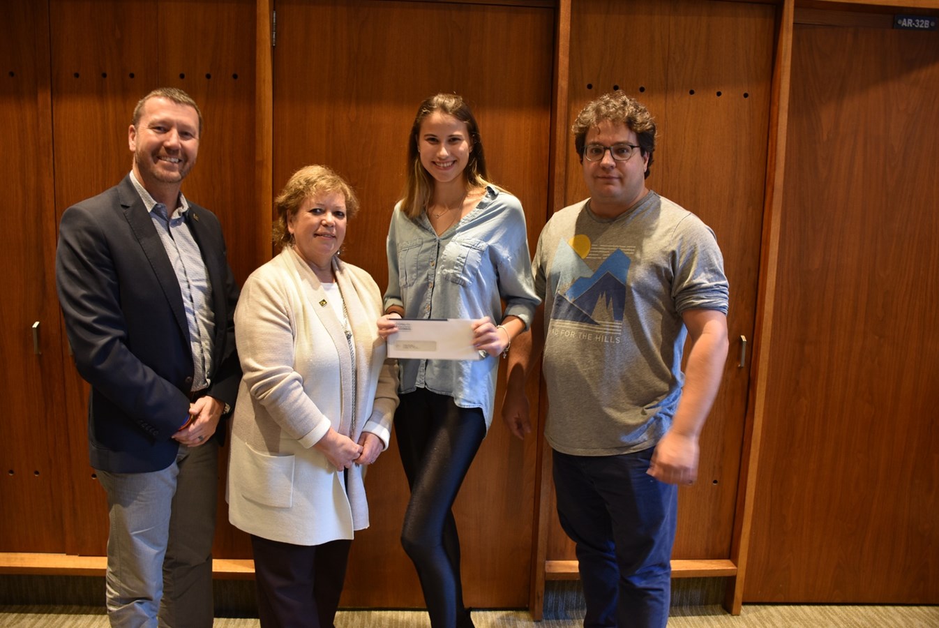 Neuf étudiants du Cégep de Valleyfield se partagent plus de 15 000$ en bourses