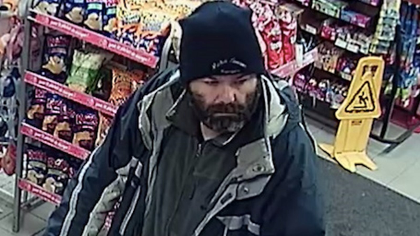 Connaissez-vous cet homme soupçonné de fraude en Montérégie?