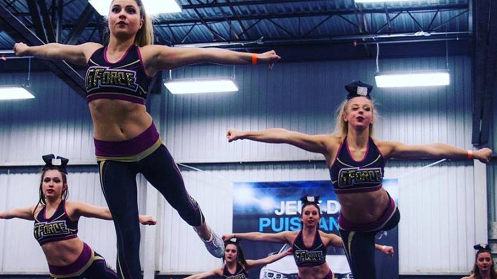 Des retraités du cheerleading encore en forme