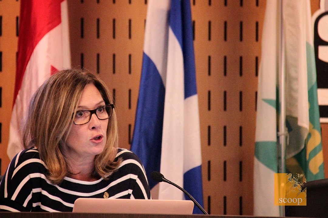 Pamela Tremblay lors de la dernière séance du conseil.