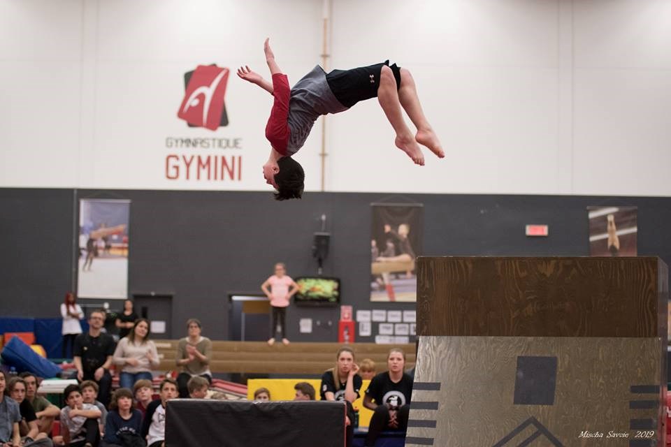 Gymini a tenu la première compétition de Parkour dans la région