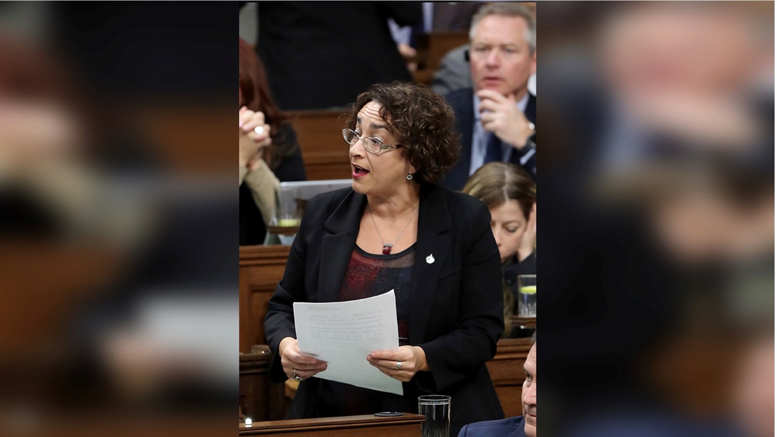 Claude DeBellefeuille annonce les priorités du Bloc