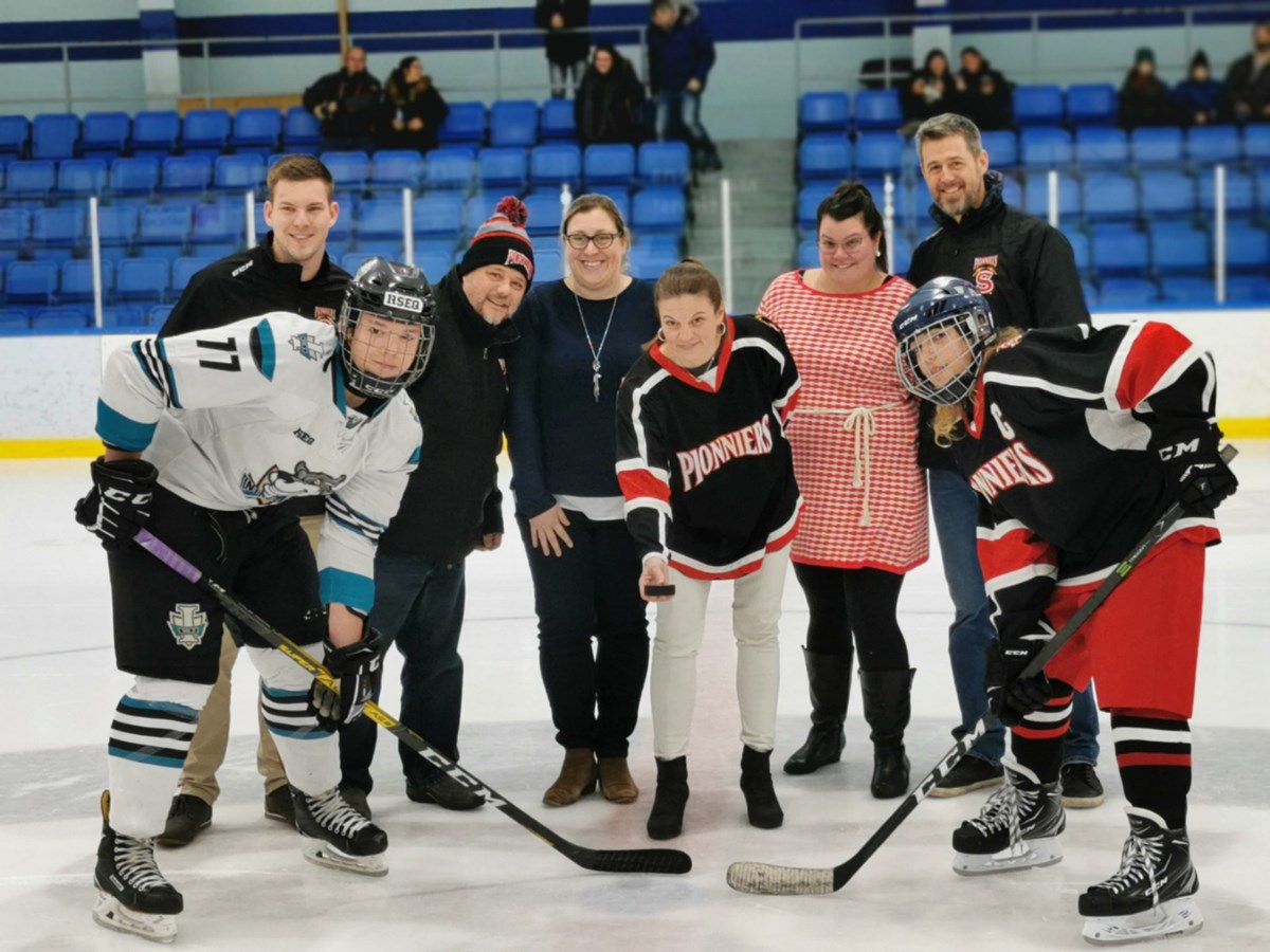 Saint-Polycarpe est hockey