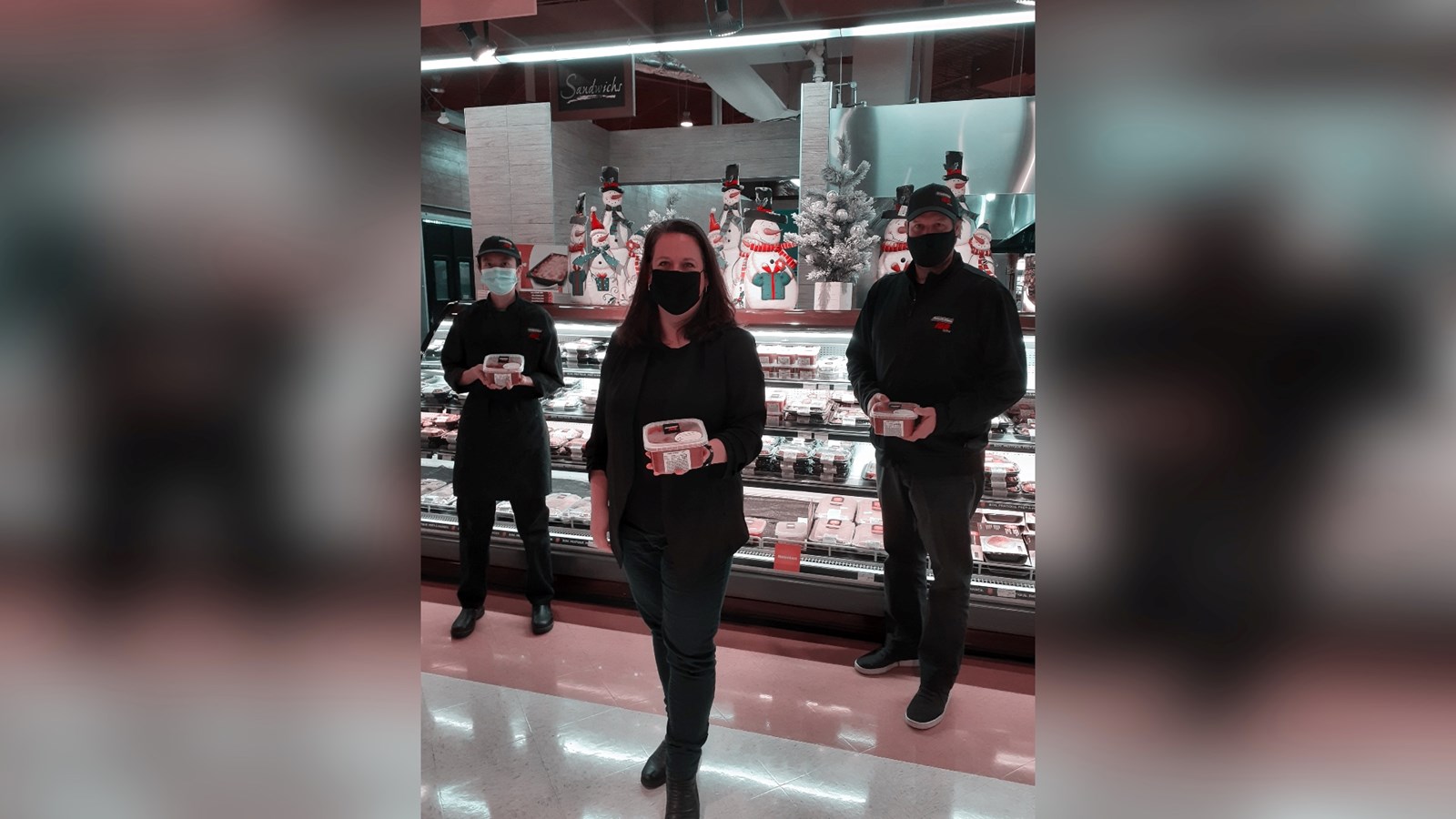 L’entreprise familiale a accepté de soutenir les élèves de la Cité-des-Jeunes en accordant une ristourne de 0.75$ par pot vendu du format familial de leur sauce à spaghetti maison