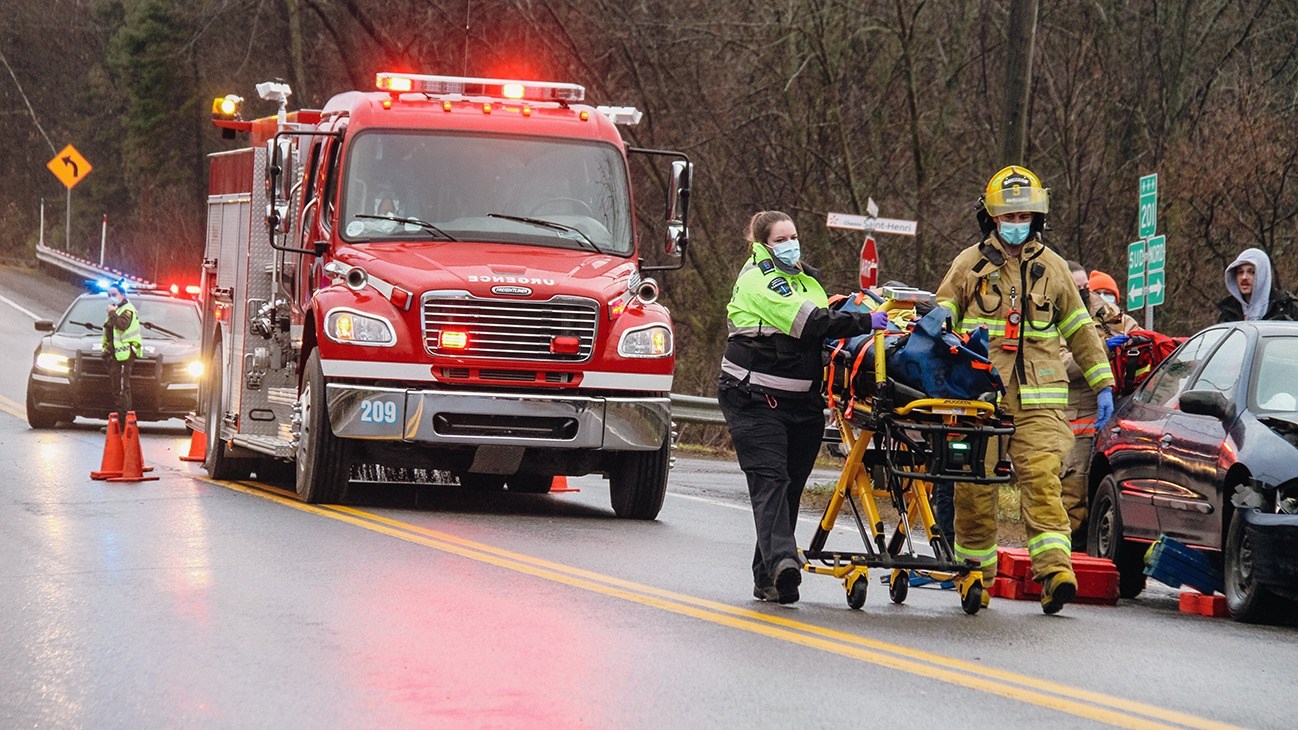 Un accident fait deux blessées sur la route 201 à Sainte-Marthe