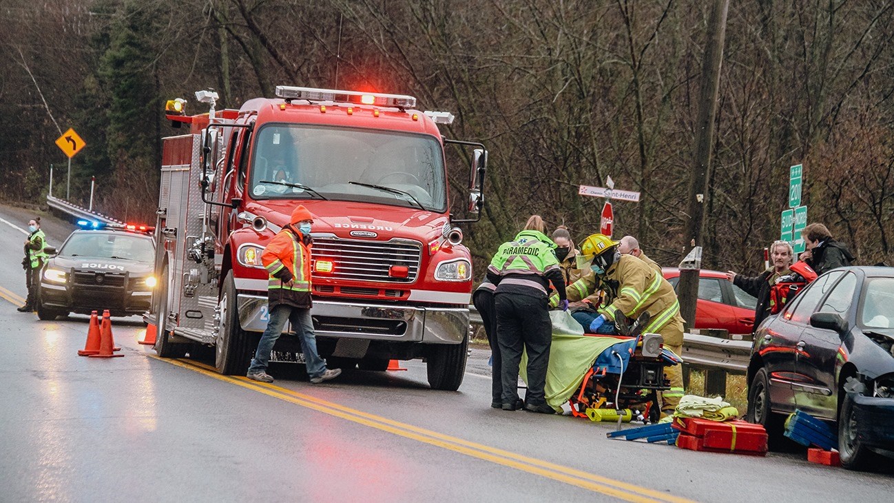 Un accident fait deux blessées sur la route 201 à Sainte-Marthe