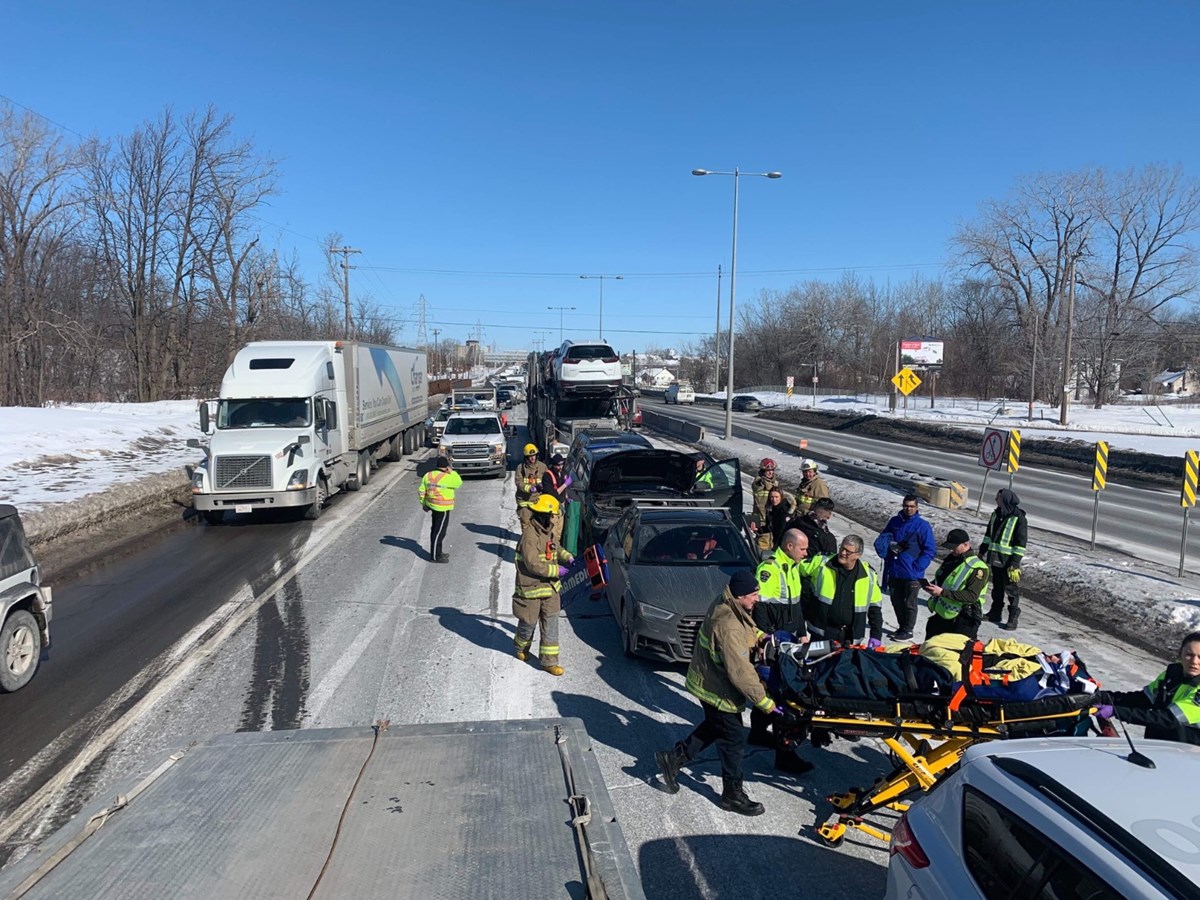 Fermeture de l'autoroute 20 ouest à L'Île-Perrot