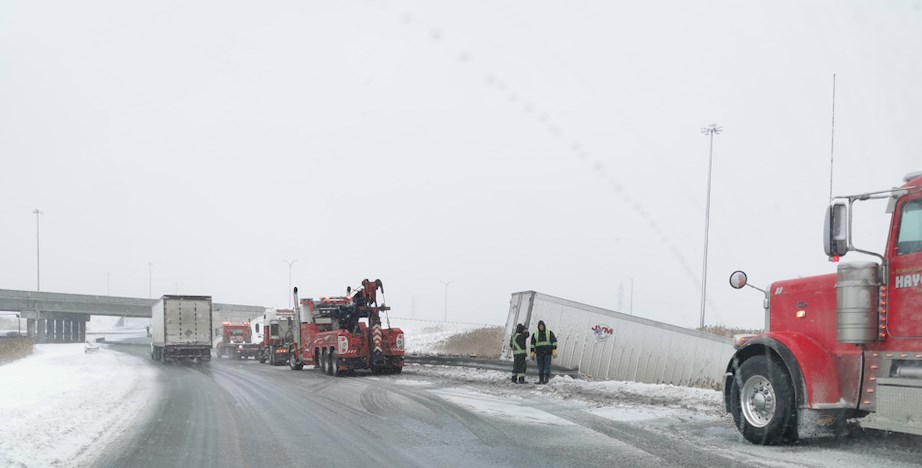 Sortie de route sur l'autoroute 20 Est à Vaudreuil-Dorion