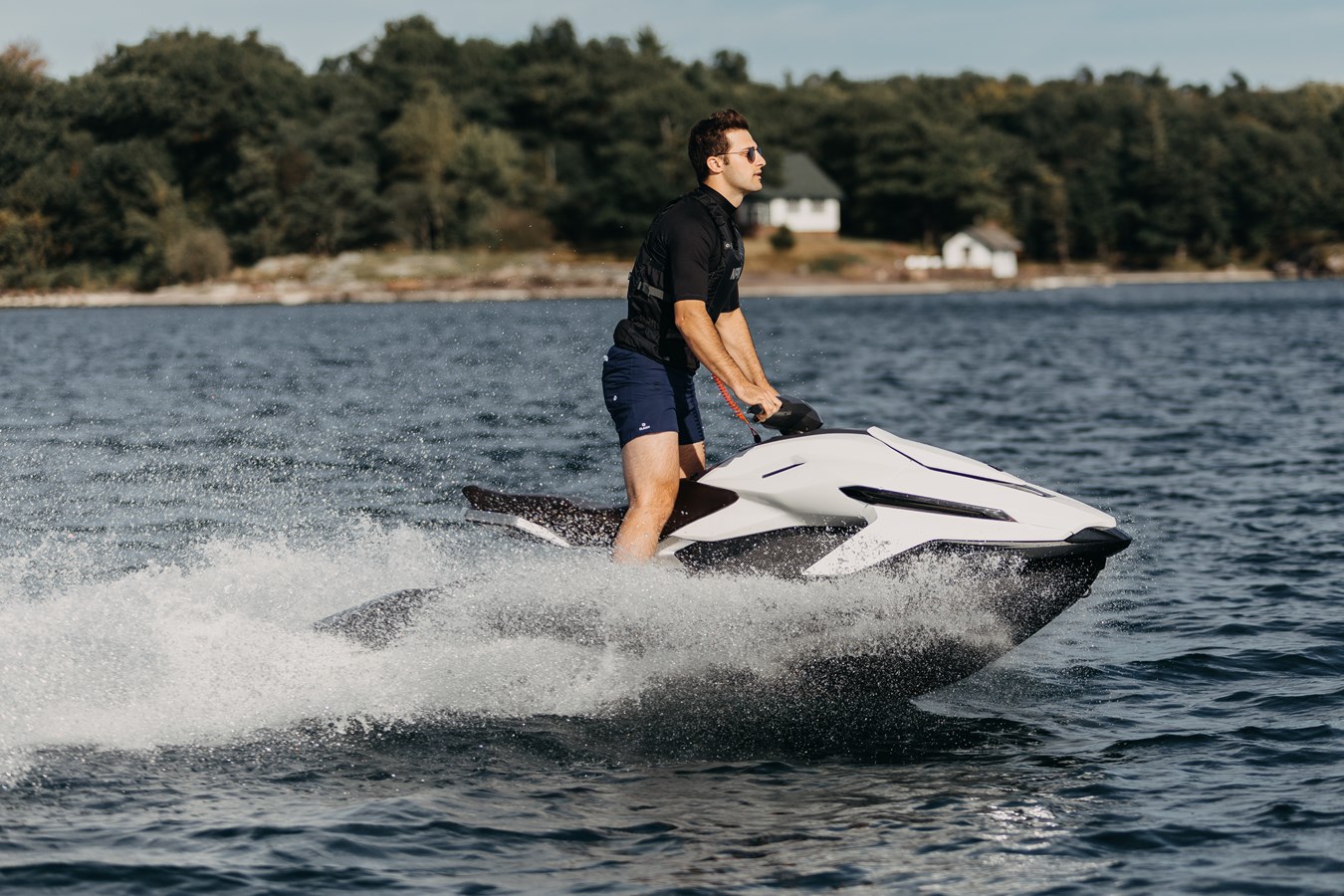 Motomarine et motoneige électrique disponibles en 2021 au Québec