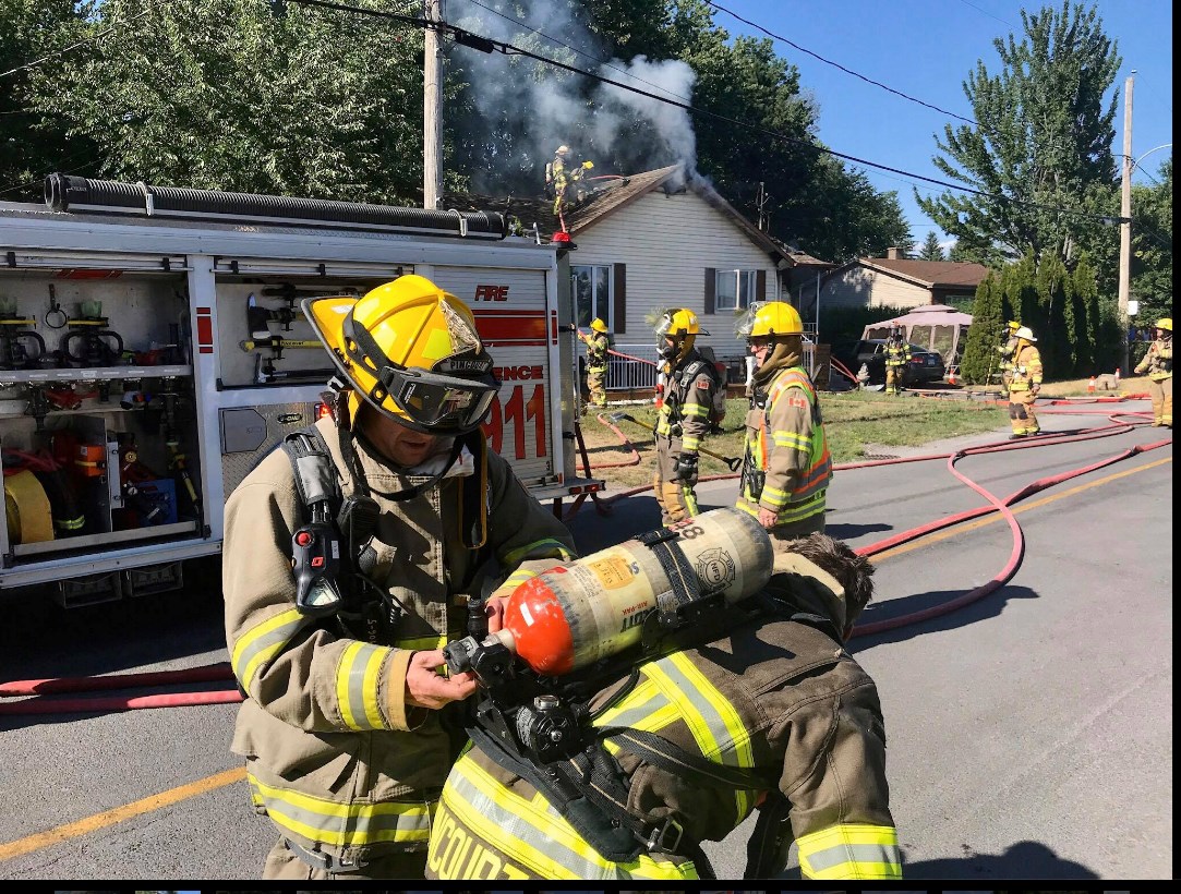 Une maison est détruite par les flammes à Pincourt