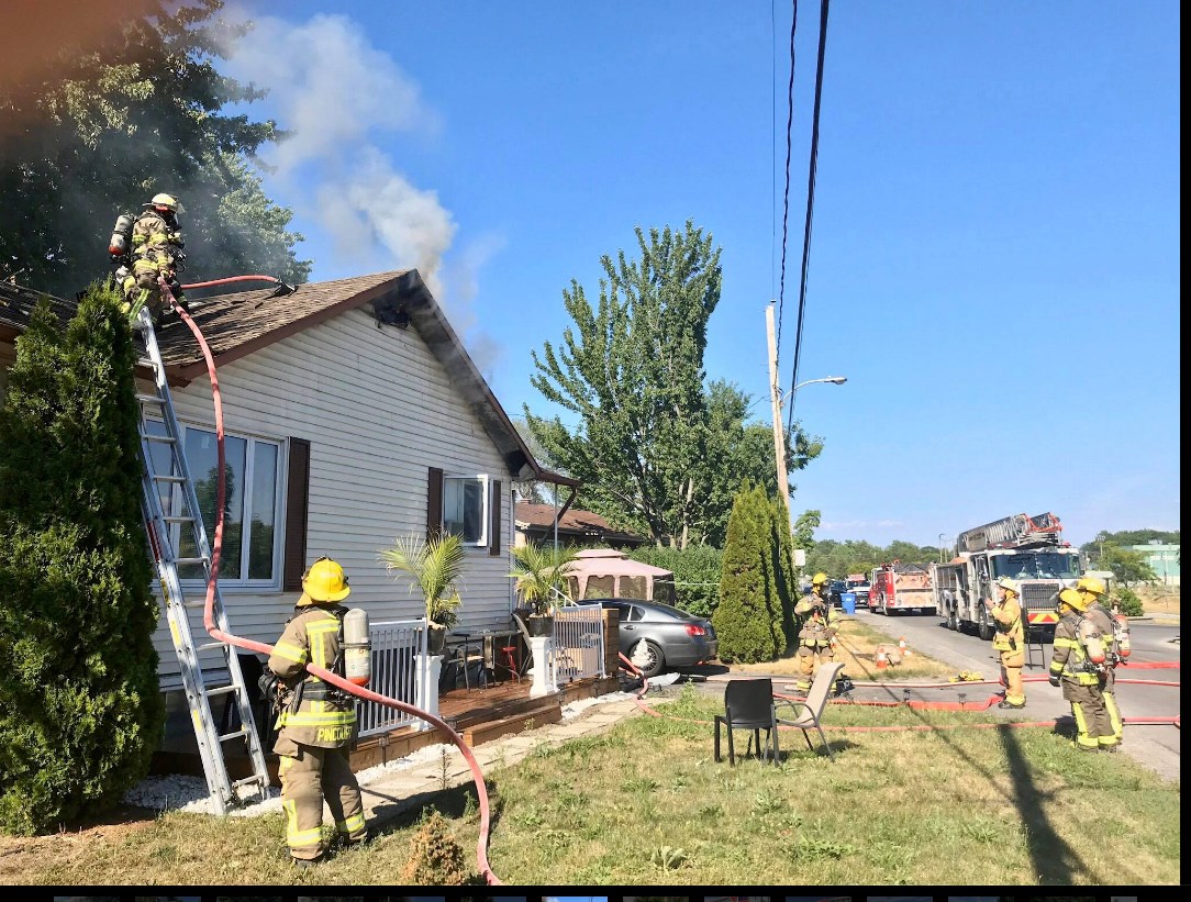 Une maison est détruite par les flammes à Pincourt