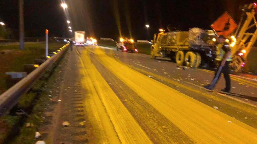 De la peinture en quantité importante sur l’autoroute 20 hier soir