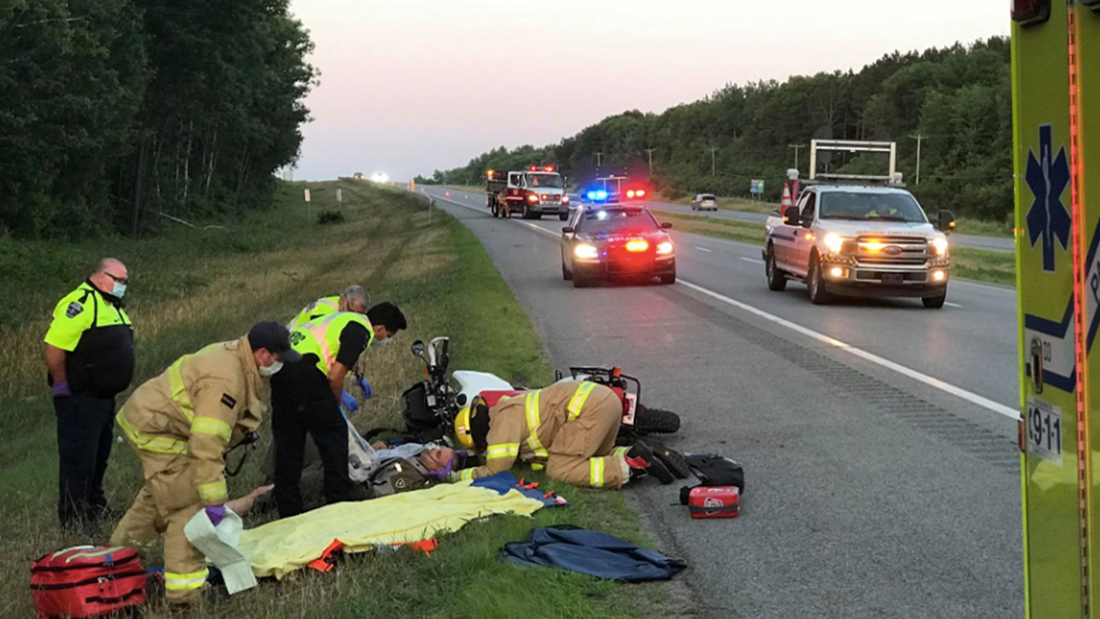 Un motocycliste blessé dans une embardée sur l'autoroute 40