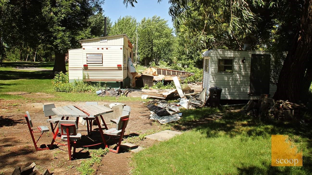 Un site de camping laissé à l’abandon à Coteau-du-Lac