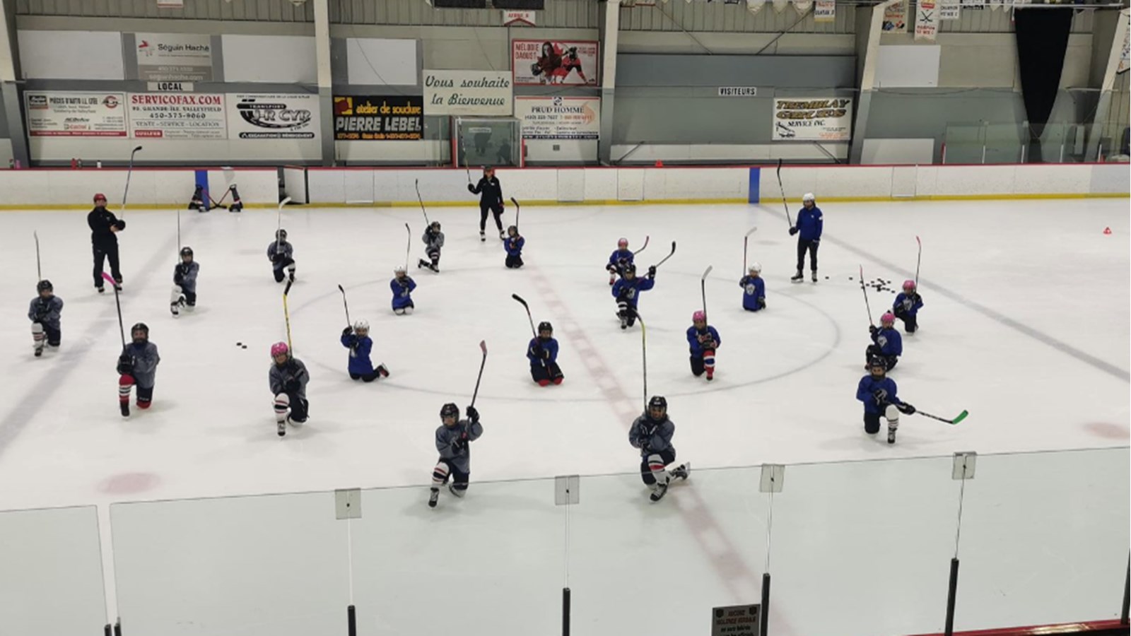 L'AHMVD dévoile le nom de ses équipes féminines de hockey