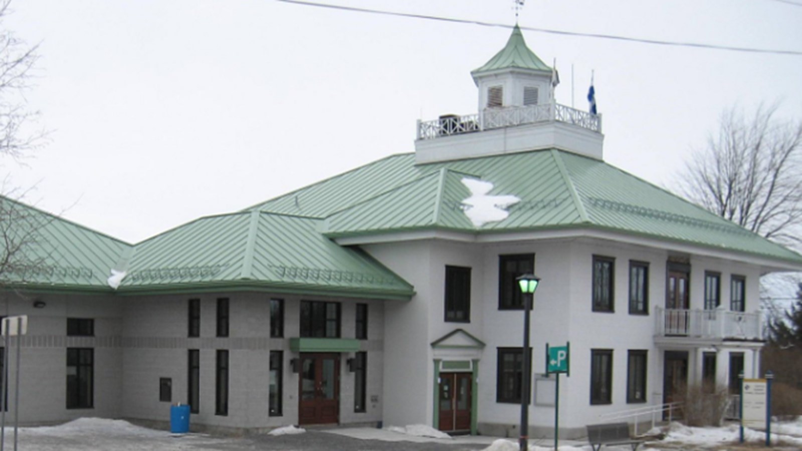 Retour des prêts sans contact à la bibliothèque de Rigaud