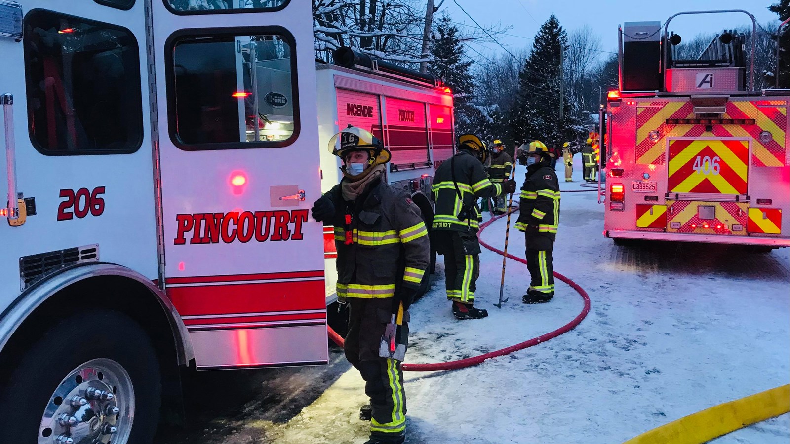 Incendie dans un garage résidentiel de Pincourt