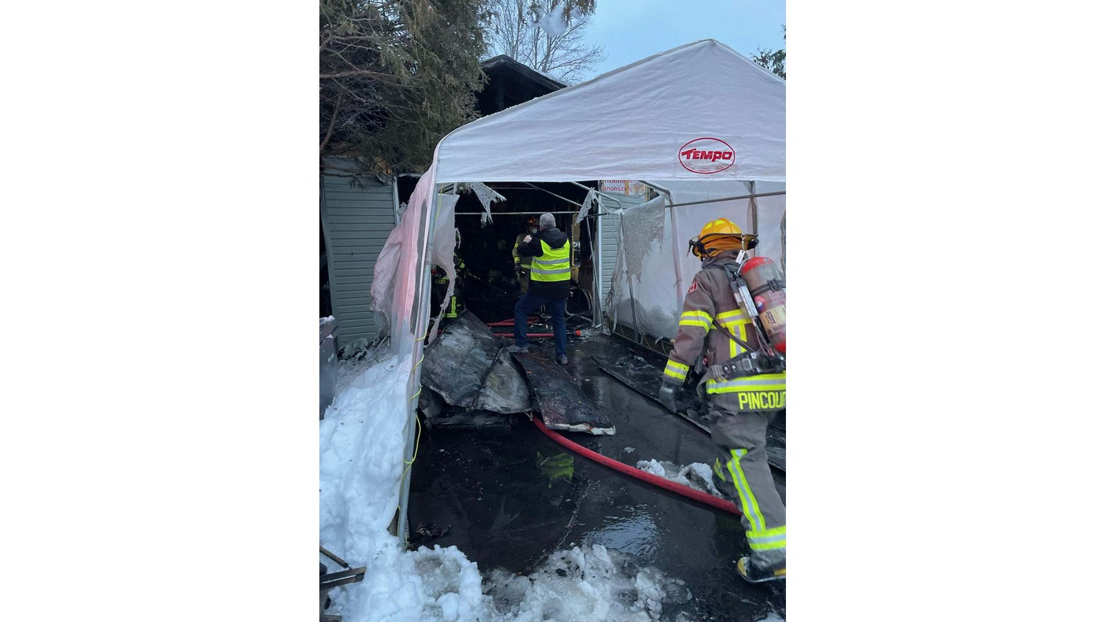 Incendie dans un garage résidentiel de Pincourt