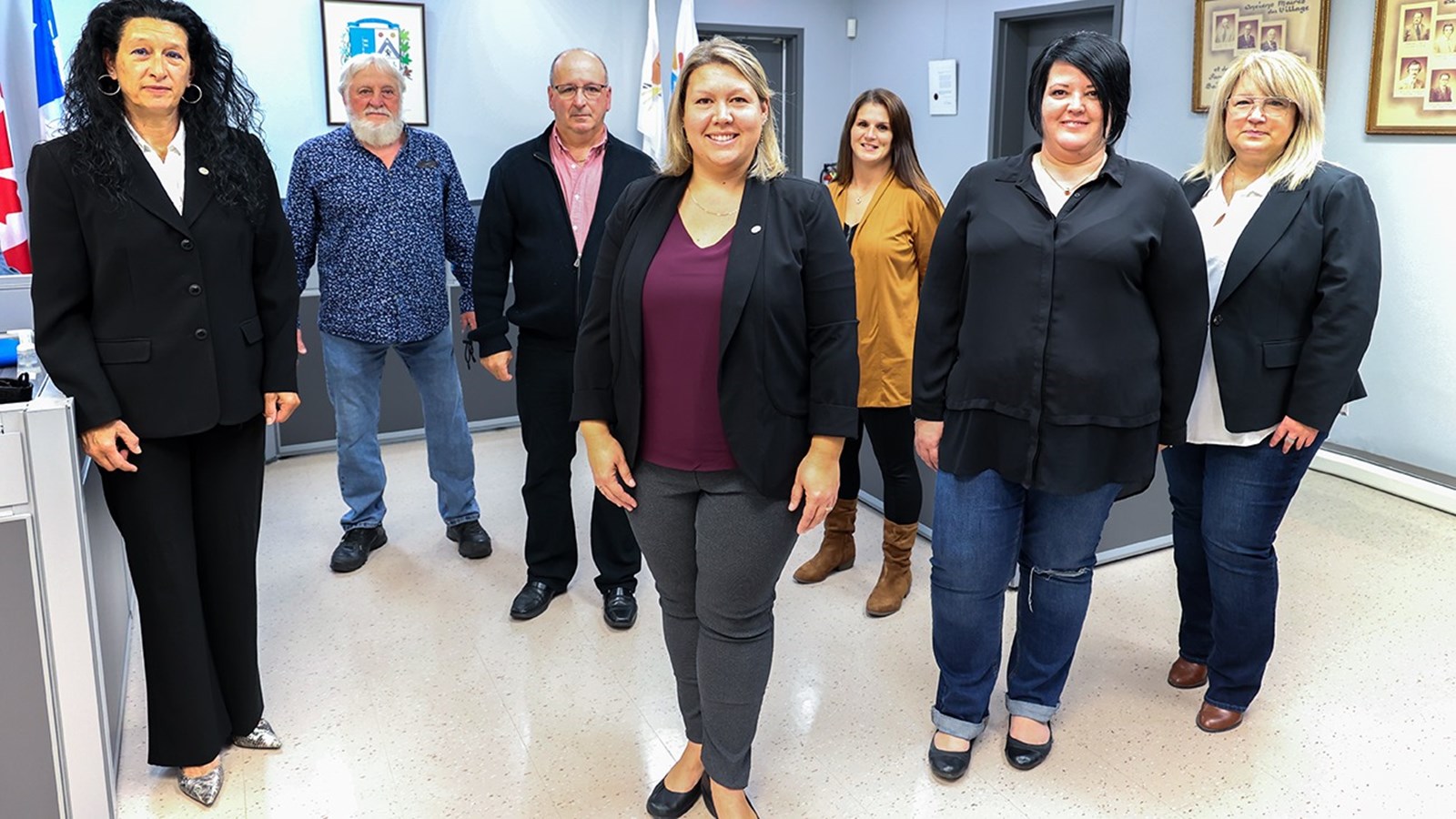 Sur la photo, on retrouve le conseil municipal de Saint-Clet 2021-2025, soit: Mylène Labre (mairesse), Denise Lefebvre, Jacques Besner, Marie-Andrée Clermont, Jacques Pilon, Manon Ouellette et Josée Farand