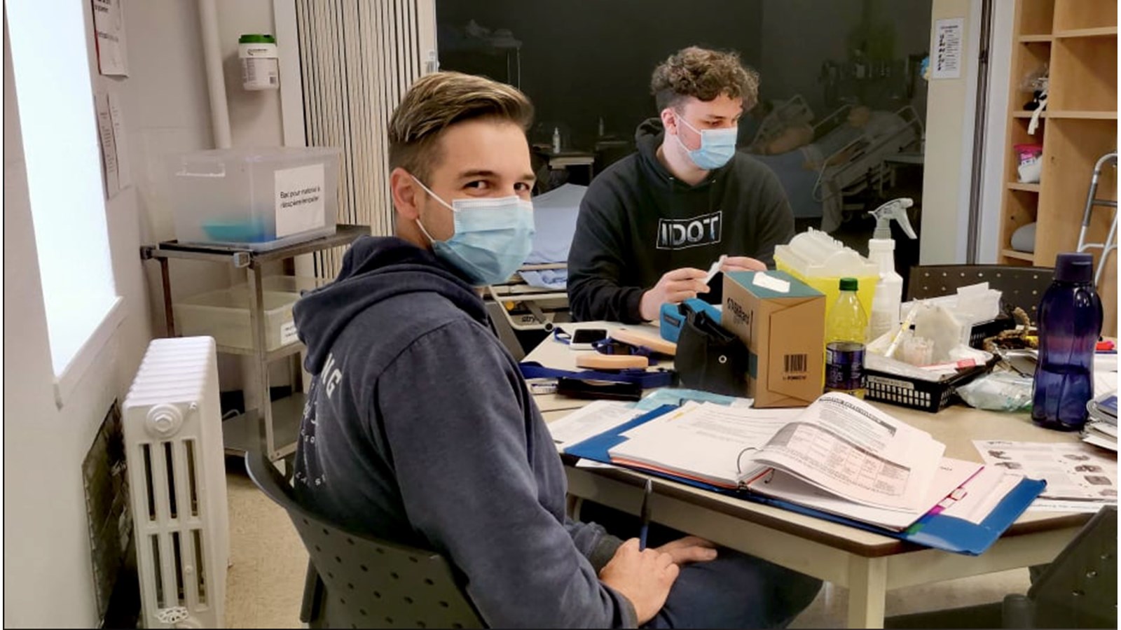 Rencontré lors d’un laboratoire au Cégep de Valleyfield, Alexandre Desmanches en est à sa deuxième session d’études dans le programme de soins infirmiers