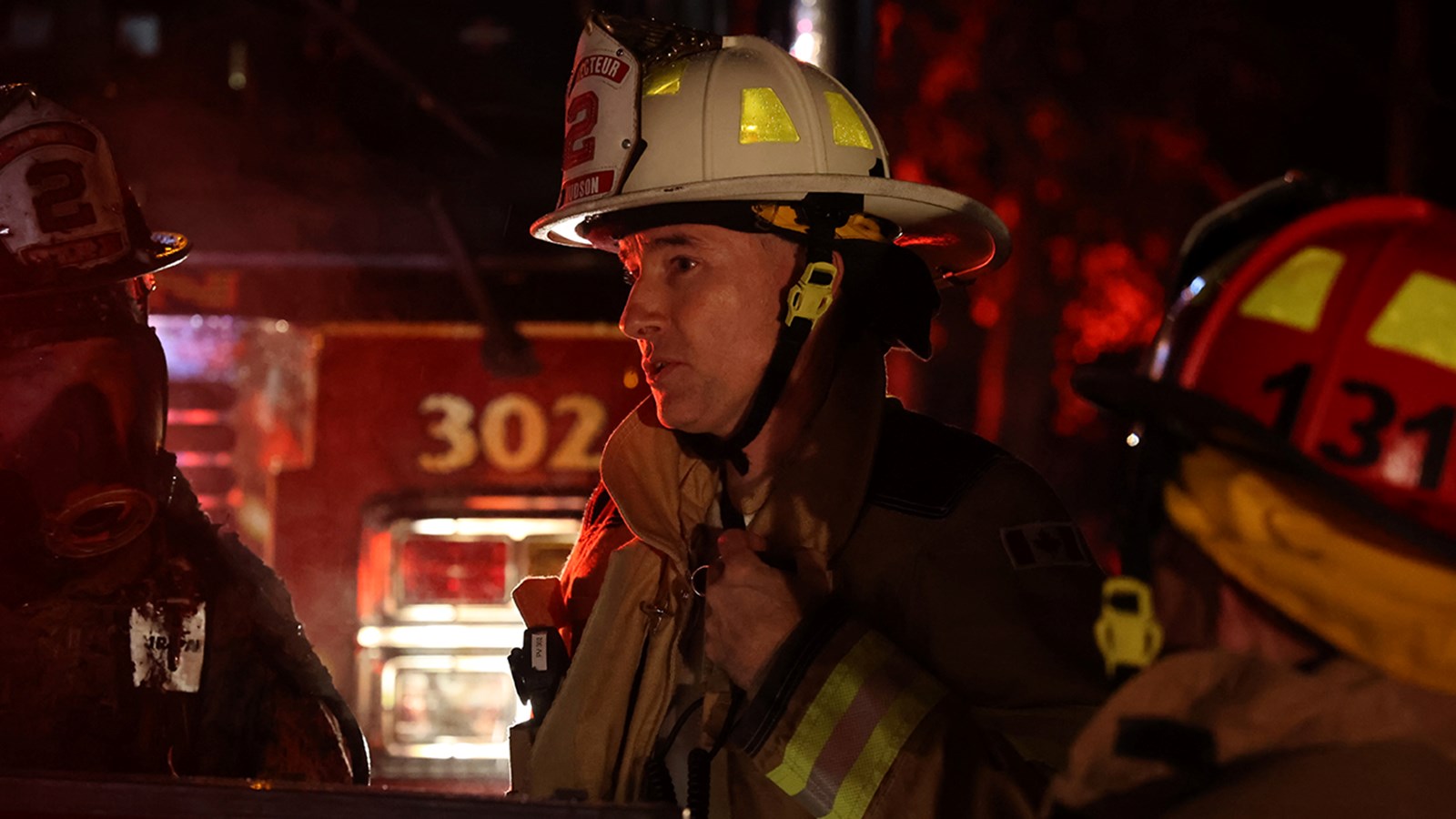 Le directeur du Service de sécurité incendie de Hudson, Daniel Leblanc supervise les opérations sur le terrain