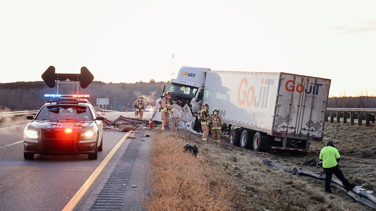 Une semi-remorque perd le contrôle sur l’autoroute 40 ce matin