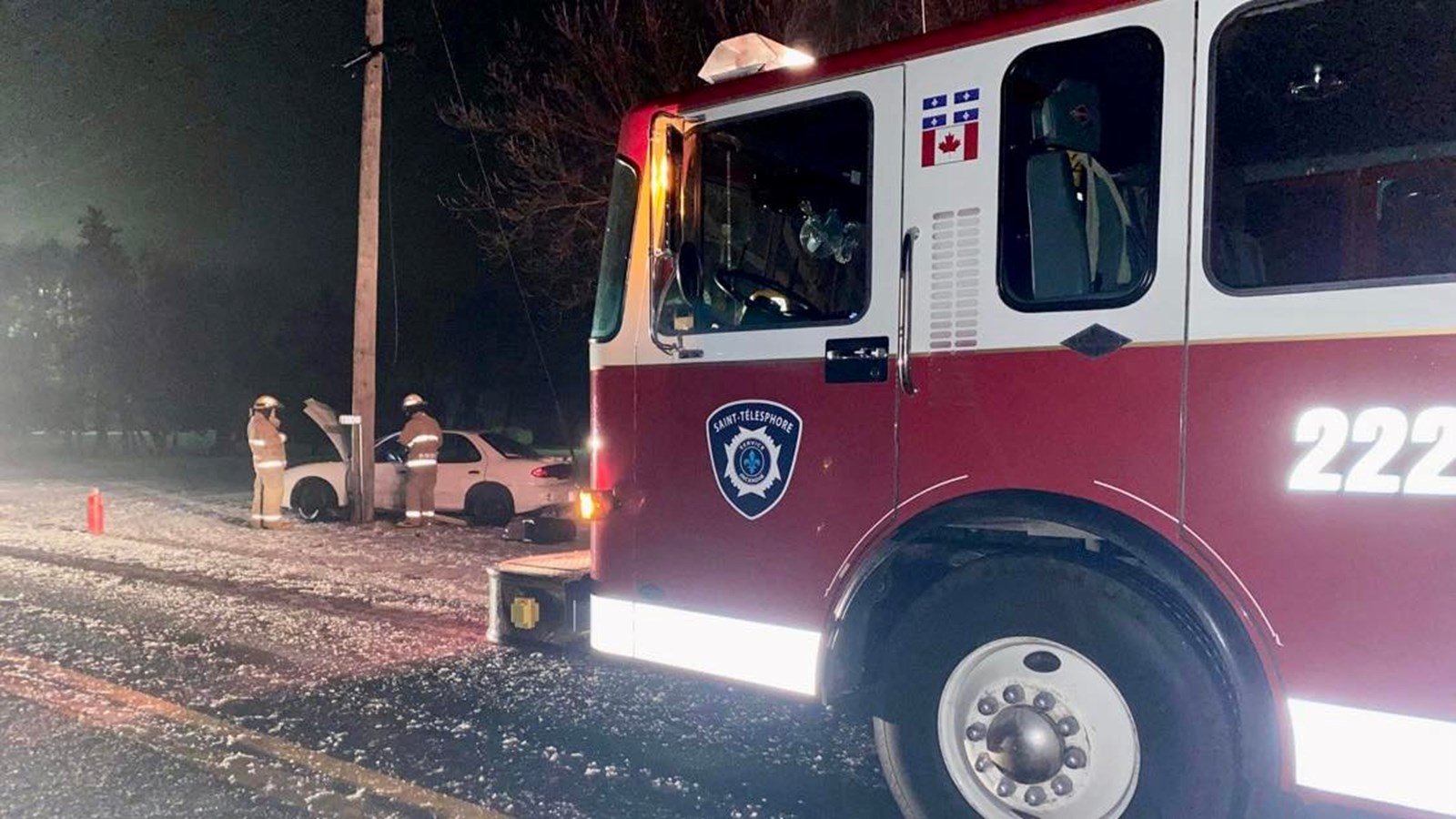 Collision auto VS poteau à Saint-Télesphore très tôt ce matin