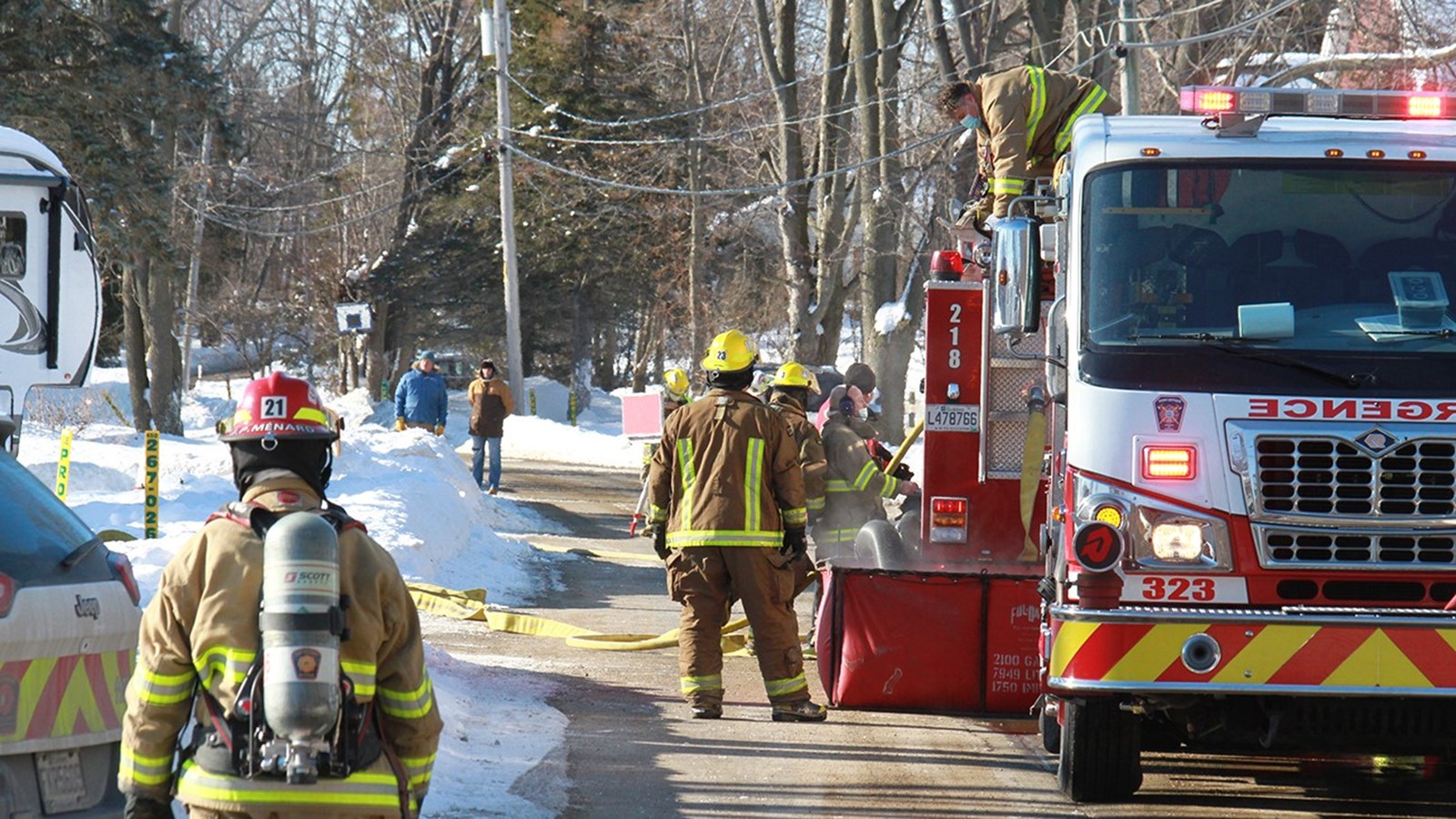 Incendie dans un garage à Rivière-Beaudette