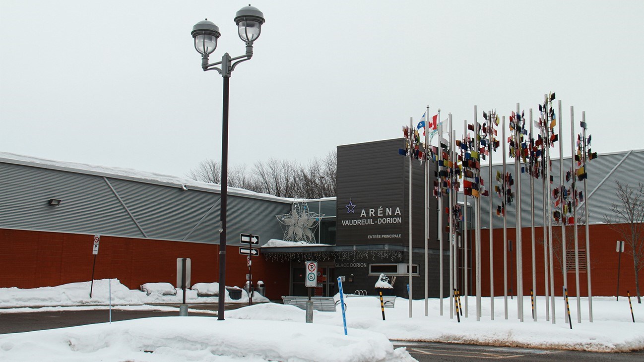 Ouverture de la piscine intérieure et de l'aréna de Vaudreuil-Dorion