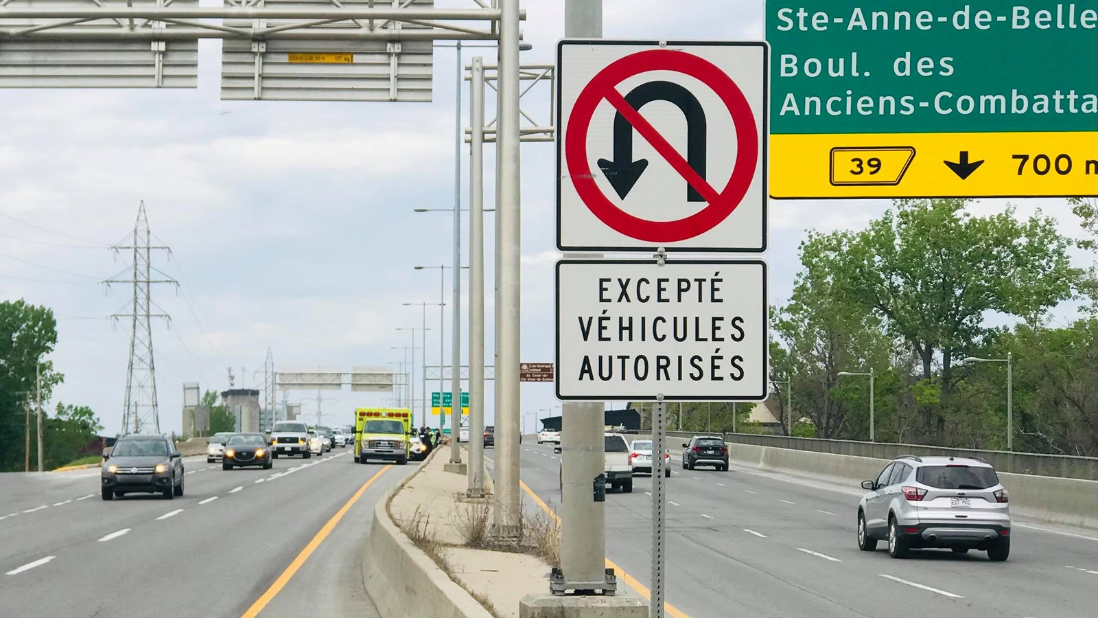 Collision sur le pont Galipeault, en direction Ouest