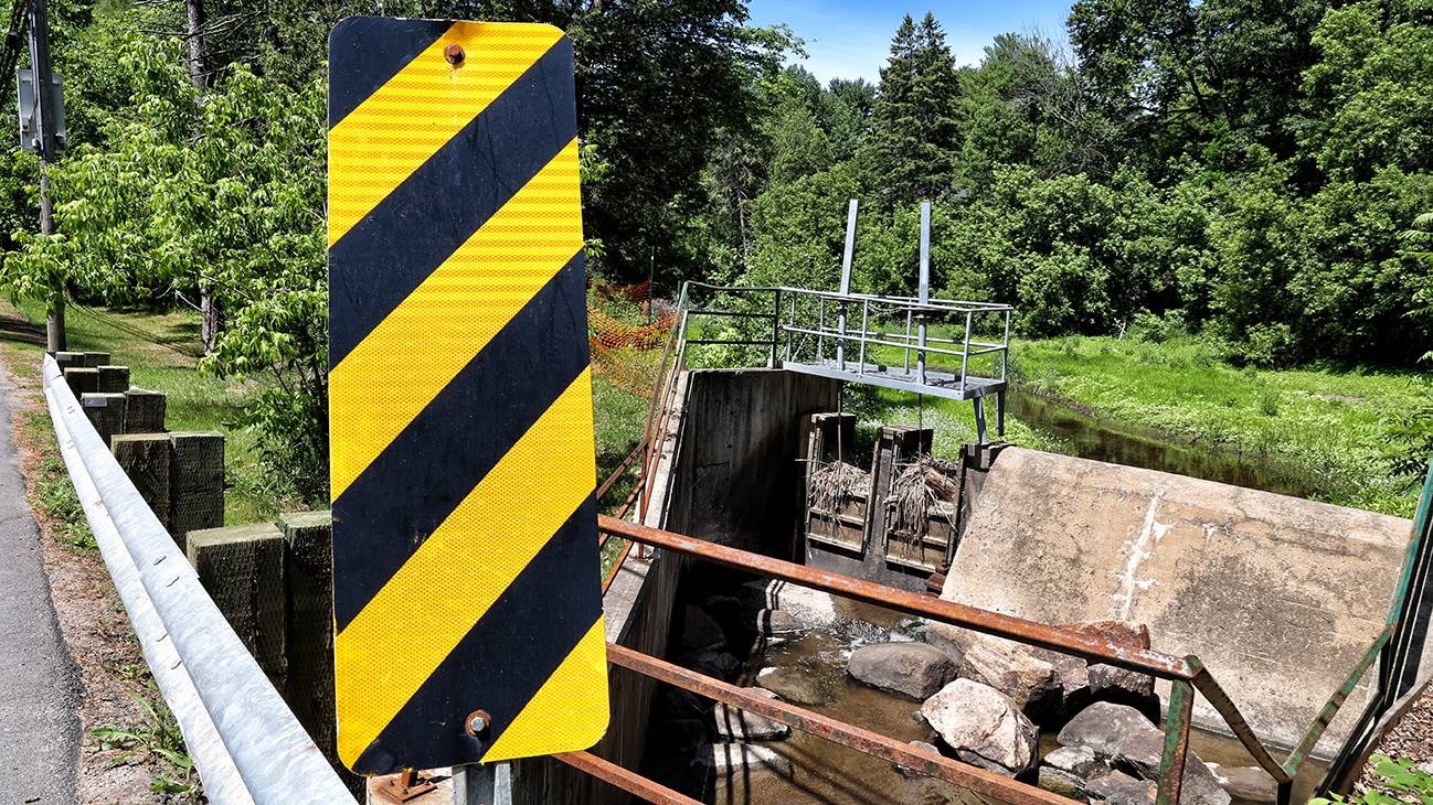 Saint-Lazare financera la réhabilitation du lac Pine à Hudson
