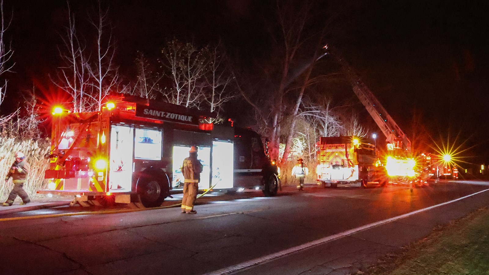 Un feu de broussailles a occupé les sapeurs de Saint-Zotique et Rivière-Beaudette