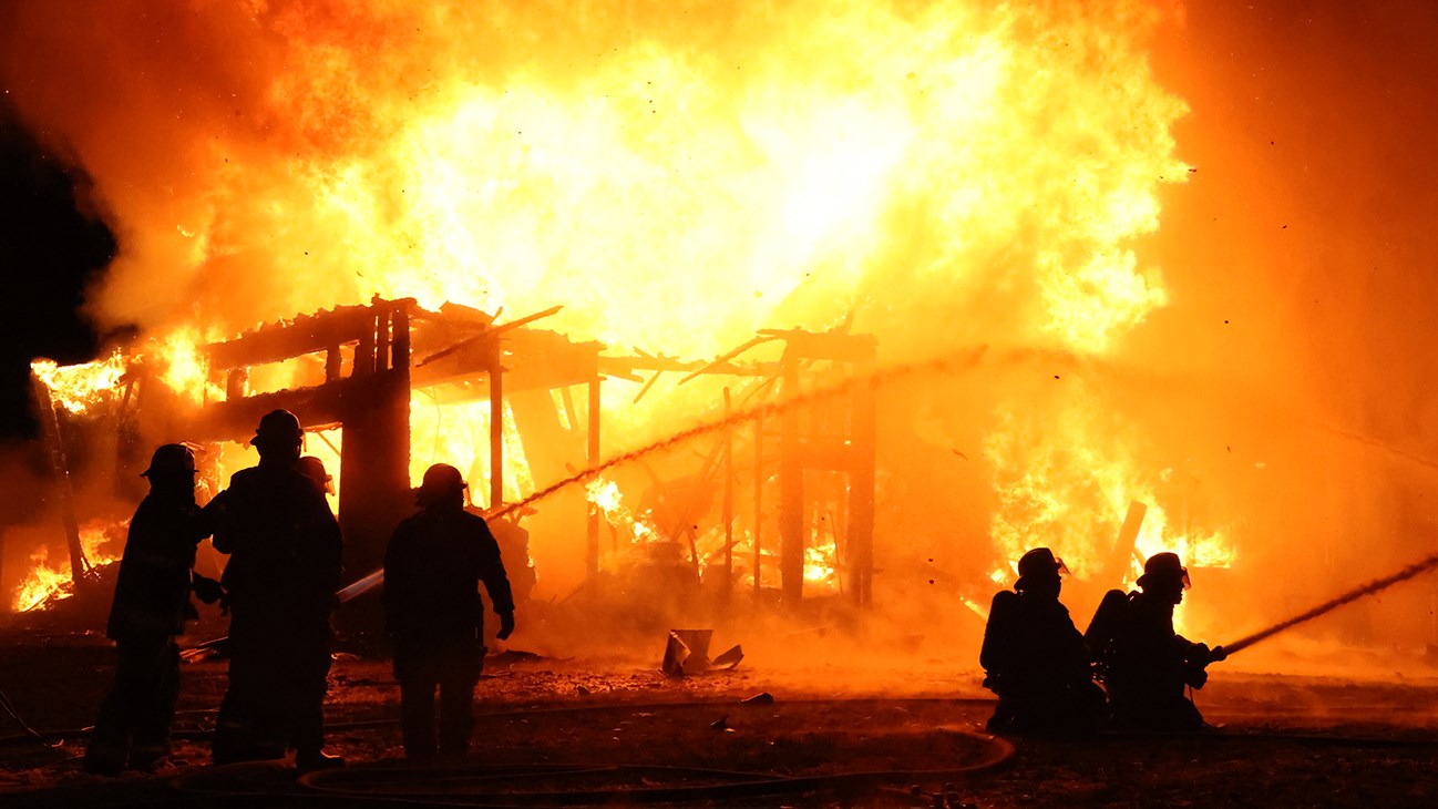 Une résidence de Rivière-Beaudette est la proie des flammes