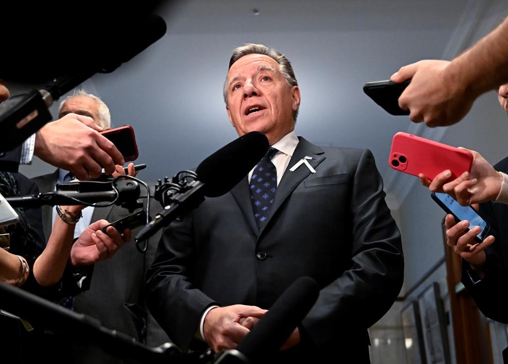 Discours inaugural: Legault veut s'attaquer au déclin du français à Montréal