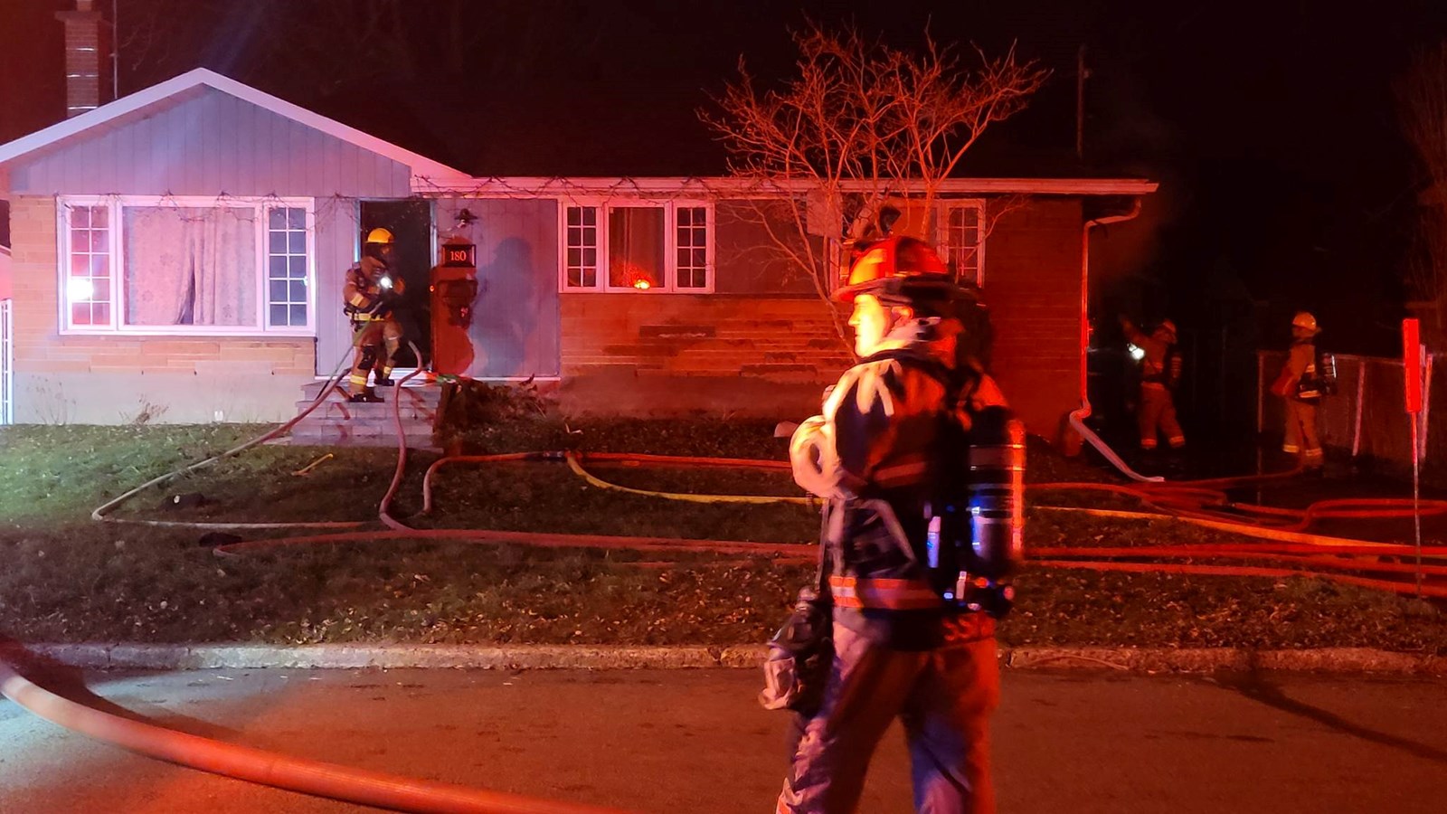 Les pompiers interviennent dans une résidence de la rue Duffy à Vaudreuil-Dorion 