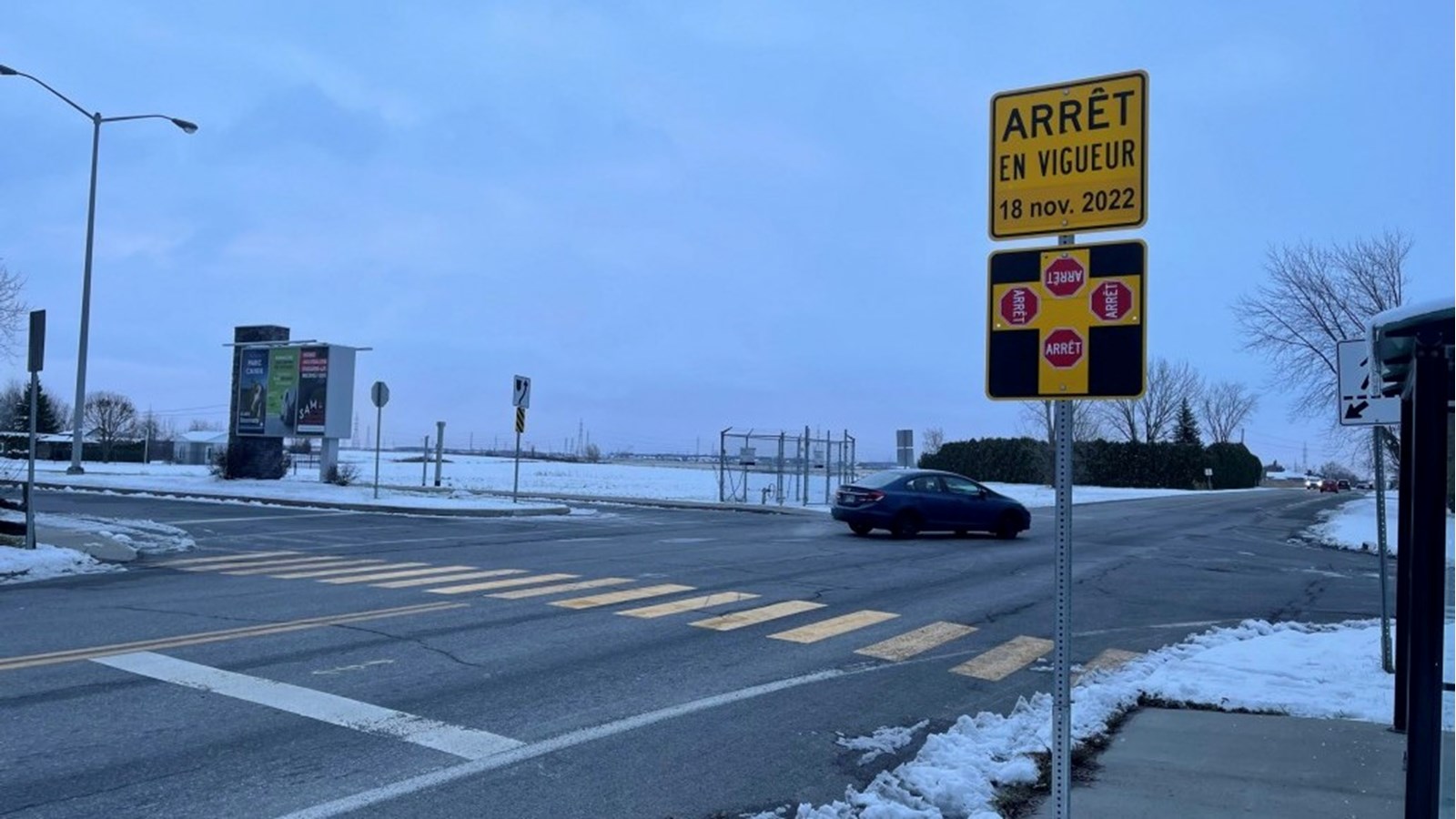 Des nouveaux panneaux d'arrêt obligatoire sur le chemin Saint-Louis