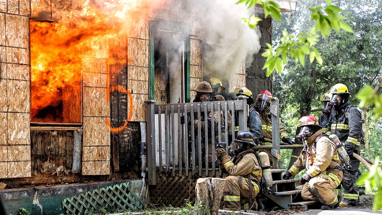 Un feu pour apprendre à mieux combattre le feu. 