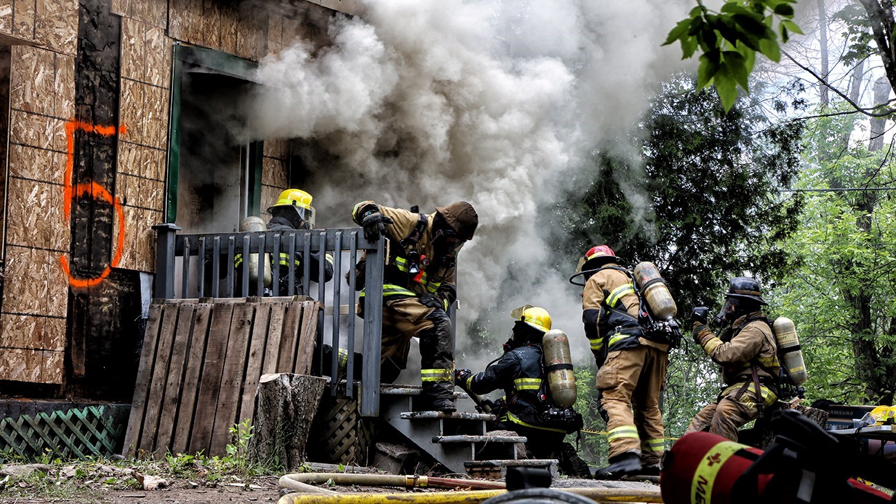 Un feu pour apprendre à mieux combattre le feu. 