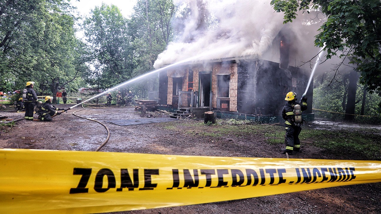 Un feu pour apprendre à mieux combattre le feu. 