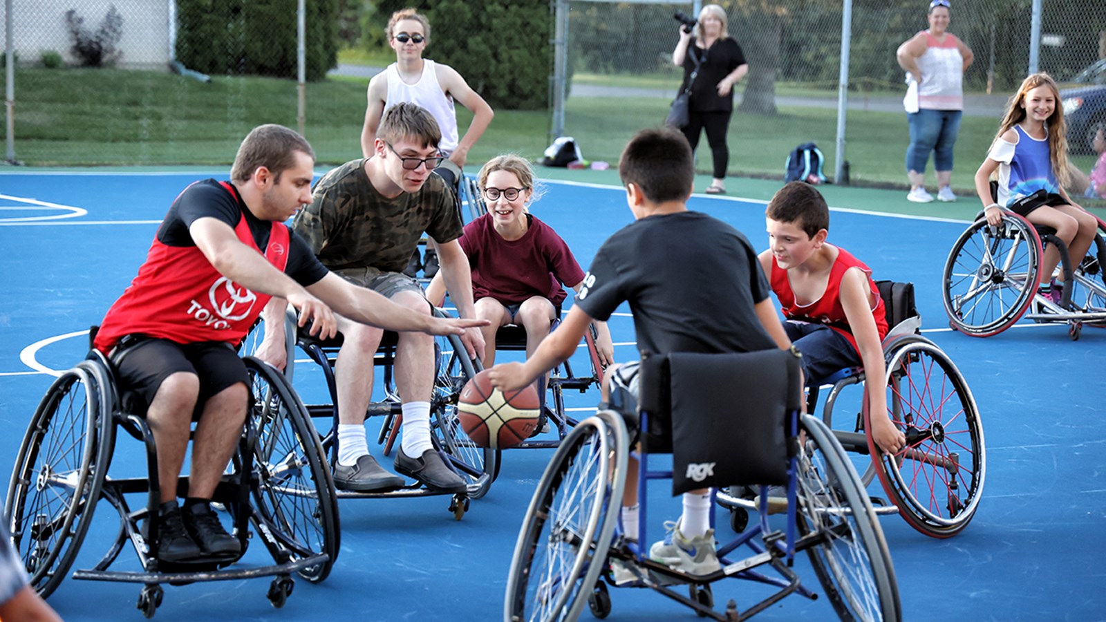 Du basketball sur roues cet été à Saint-Clet