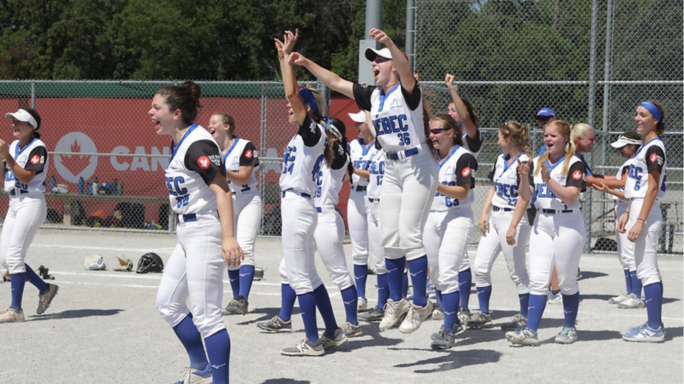 La team Québec de Softball remporte la médaille d'argent