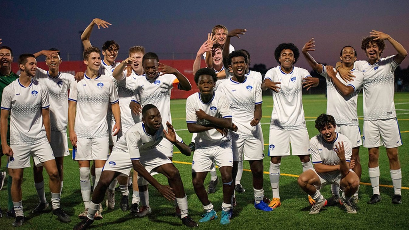 La Team Québec remporte l'or au Soccer