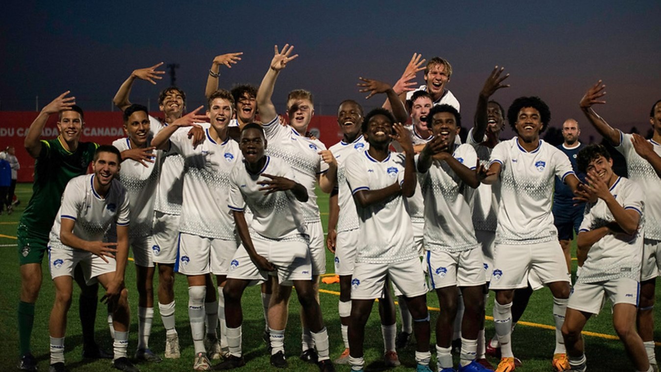 La Team Québec remporte l'or au Soccer