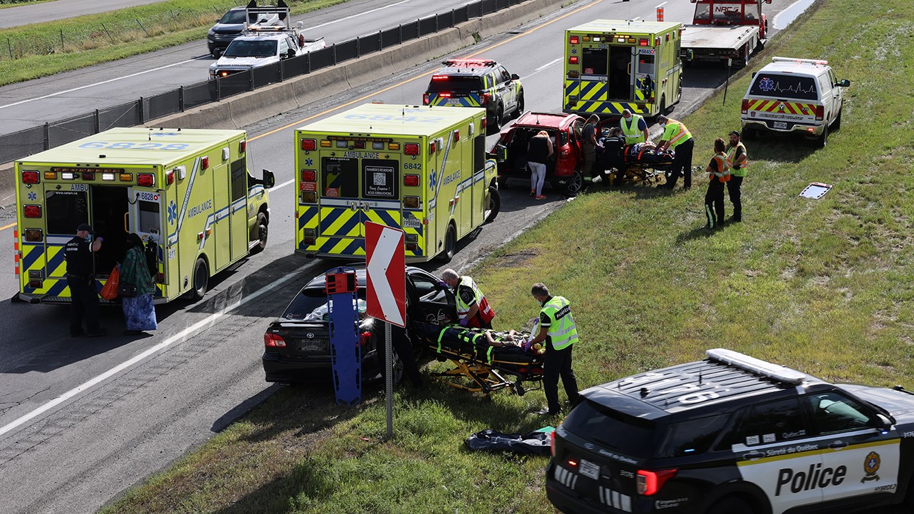 Collision à Rivière-Beaudette: deux victimes sont transportées à l'hôpital