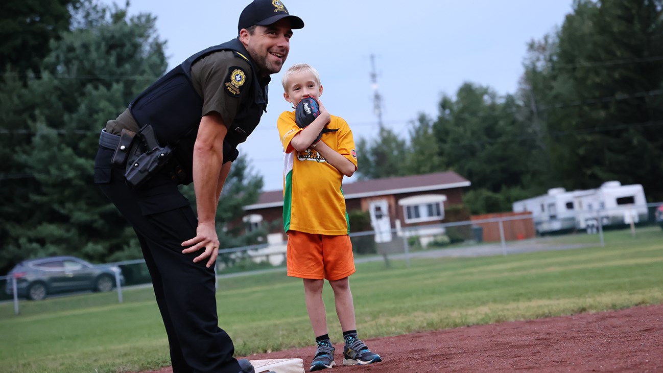 Un match de baseball à bâtons rompus à Sainte-Justine-de-Newton
