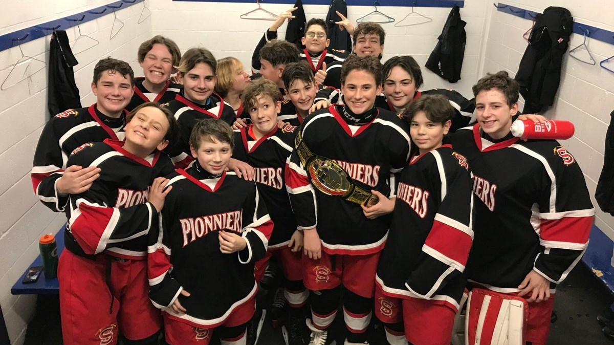 Une victoire et une défaite pour les Pionniers