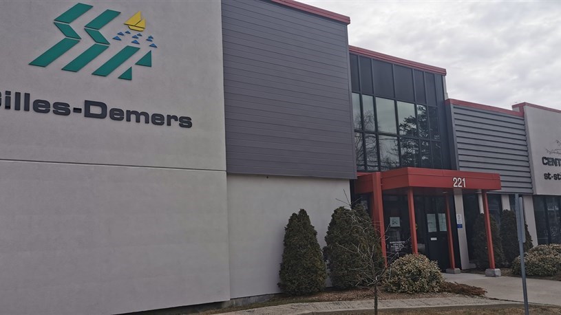 Un service de premier répondant au service de la population de Saint Stanislas de Kostka
